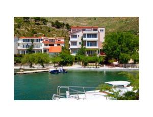 Apartmány Ana