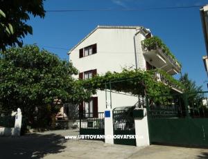 Apartmány Milka-Jure Srima-Vodice