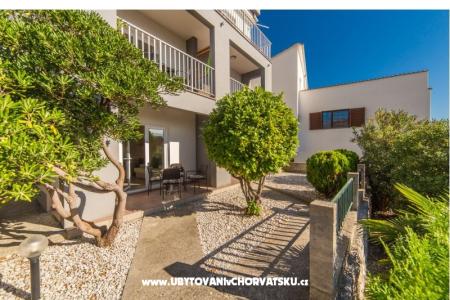 Color Apartmány Miošić Gradac – Podaca Chorvátsko