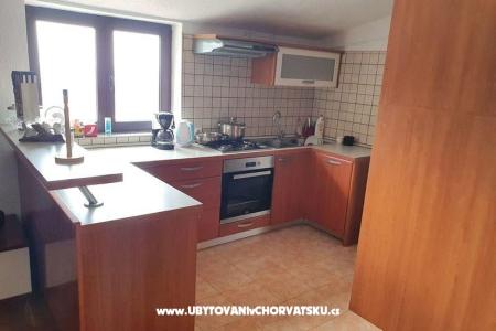 Villa Robert 2 s bazénom Cesarica foto 3