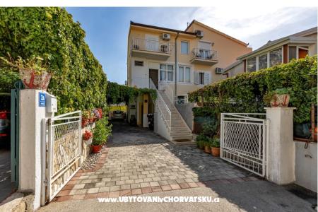 Rosalia Apartmány Makarska Chorvátsko
