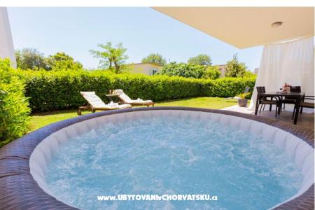 Apartmán lux with garden Podstrana Chorvátsko
