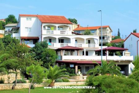 Apartmány Sandra ostrov Rab Chorvátsko