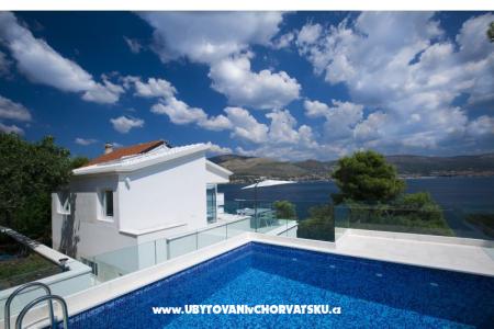 Casa Blanca White house – Trogir Chorvátsko