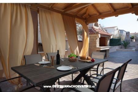 Villa Vista Apartmány ostrov Vir Chorvátsko