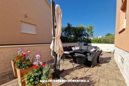 Color Apartmány Vodice Chorvátsko