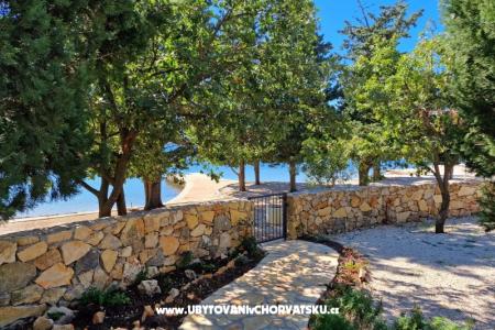 Apartmány Tena,  prvi red do mora Zadar Chorvátsko