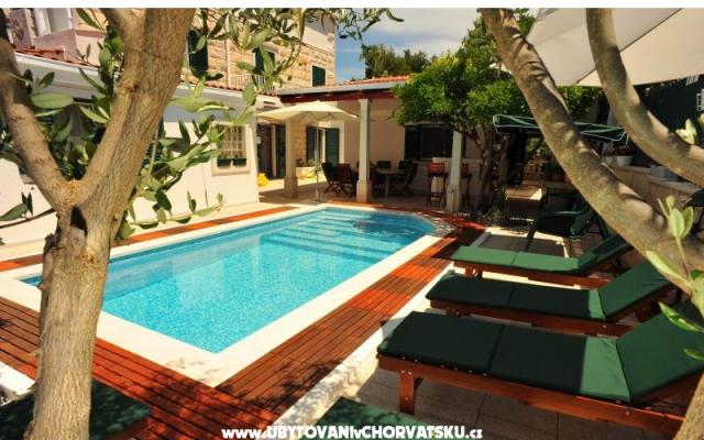 Villa ANNI - ubytovanie ostrov Brač Chorvátsko