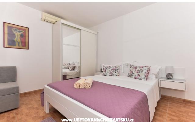 Apartmány Vera i Ćiro Novak - ubytovanie Brela Chorvátsko
