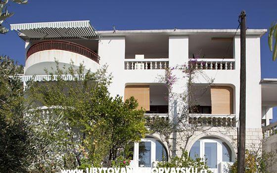 Apartmány Vila Stipuka - ubytovanie Brela Chorvátsko