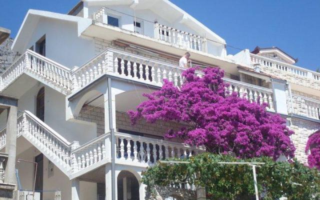 Apartmány &amp; rooms Brist - ubytovanie Gradac – Podaca Chorvátsko