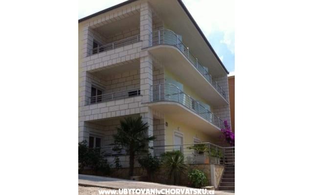 Villa Petra 1      GRADAC - ubytovanie Gradac – Podaca Chorvátsko