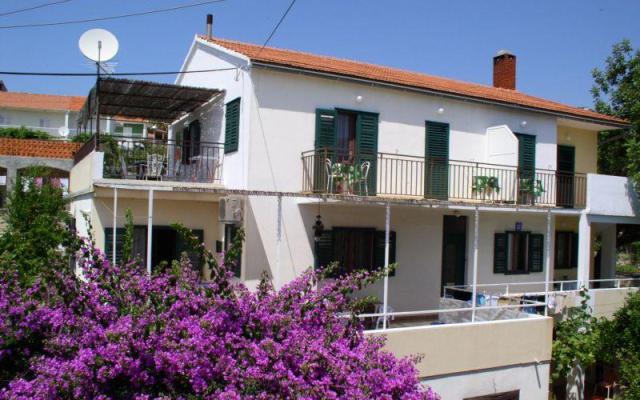 Apartmány TUDOR HOUSE - ubytovanie ostrov Hvar Chorvátsko