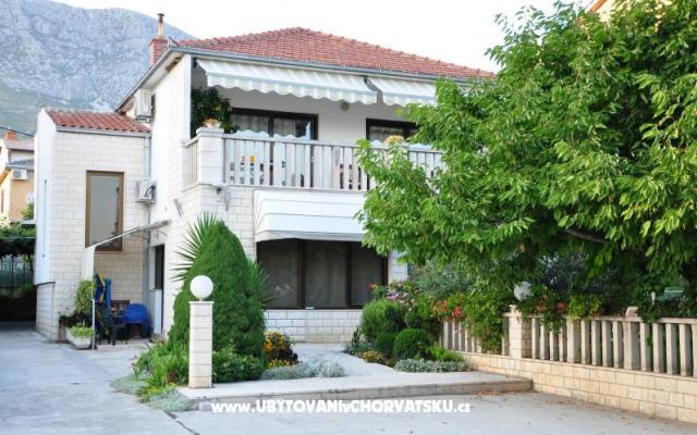 Guest Dom Kastela TIN - ubytovanie Kaštela Chorvátsko