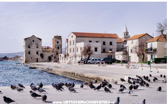 Kamenný dom - ubytovanie Kaštela Chorvátsko