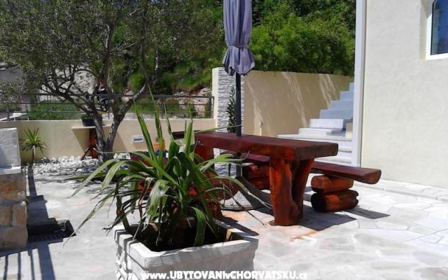 Holiday Dom Paradiz - ubytovanie Makarska Chorvátsko