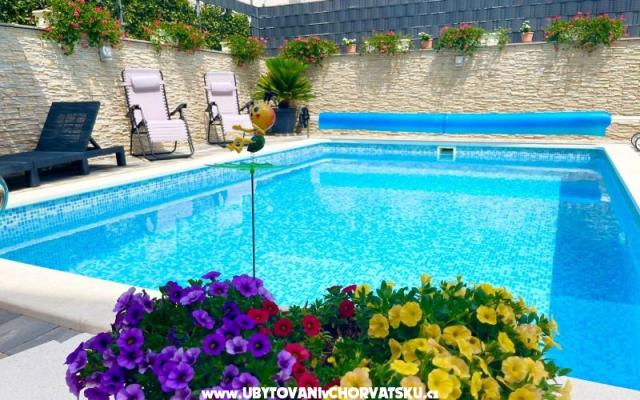 Villa Isabella - ubytovanie Marina – Trogir Chorvátsko