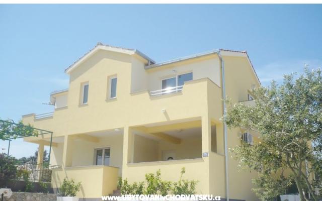 Apartmány Ivana - ubytovanie Marina – Trogir Chorvátsko