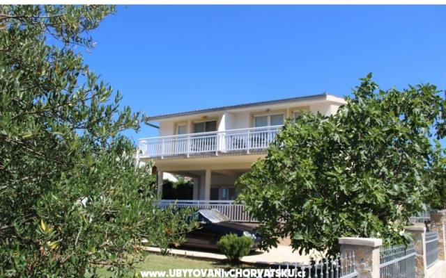 Apartmány Vila  - ubytovanie Marina – Trogir Chorvátsko