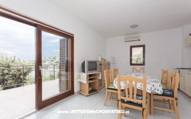 Prázdninový dom Taraš - ubytovanie Marina – Trogir Chorvátsko