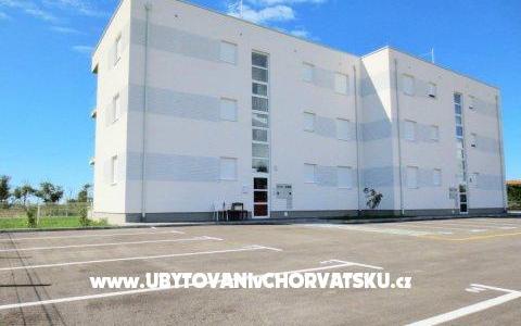 Apartmány Juhart - ubytovanie Nin Chorvátsko