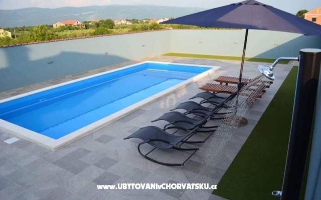 Holiday Dom Meri - ubytovanie Novigrad Chorvátsko