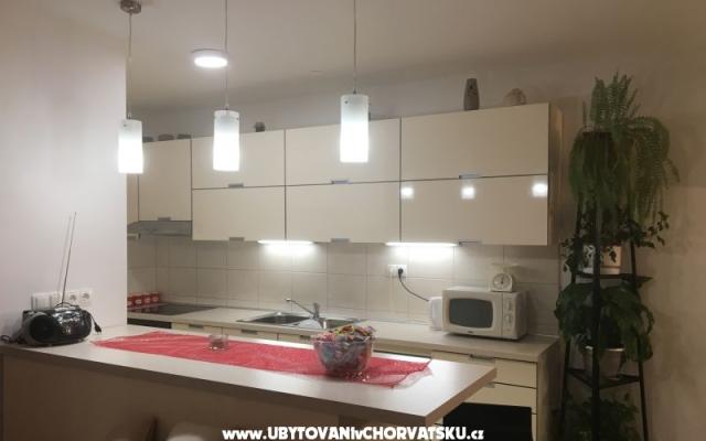 Apartmán Roza - ubytovanie Omiš Chorvátsko