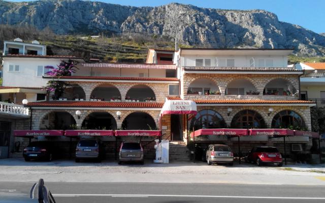 Ljetni san - ubytovanie Omiš Chorvátsko