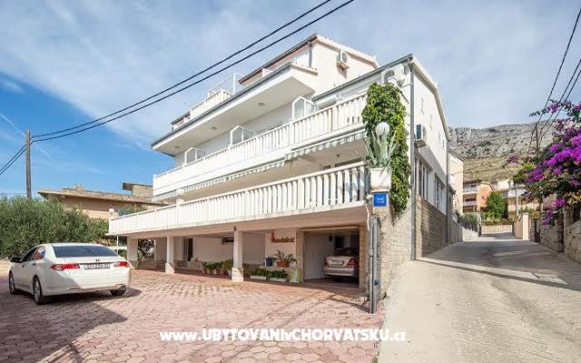 Vila Mandalinić - ubytovanie Omiš Chorvátsko
