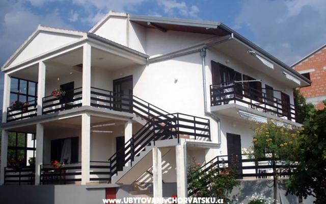 Apartmány vesela - ubytovanie Starigrad Paklenica Chorvátsko