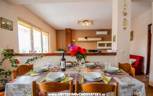 Apartmány Bepo - ubytovanie Pakoštane Chorvátsko