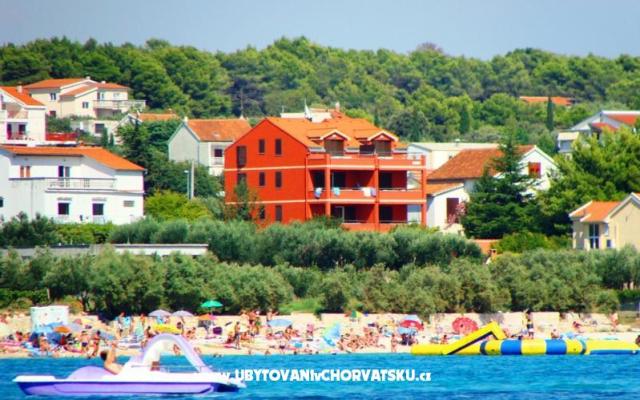 Apartmány Villa San Marino - ubytovanie Pakoštane Chorvátsko