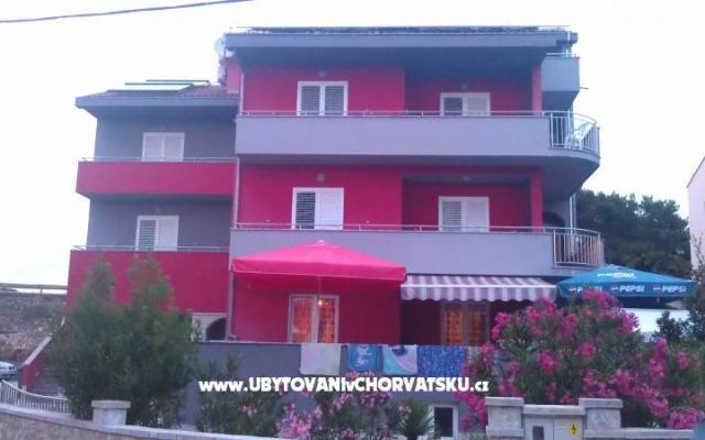 Apartmány ROTO - ubytovanie Petrčane Chorvátsko