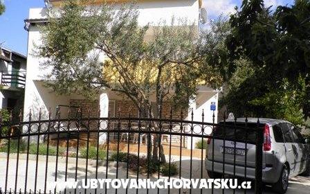 Vila Par - ubytovanie Pirovac Chorvátsko