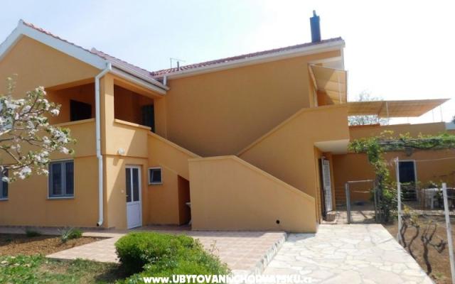  Apartmáni Julieta  - ubytovanie Privlaka Chorvátsko