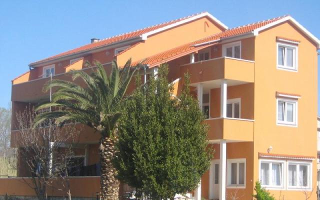 Apartmány Laura - ubytovanie ostrov Rab Chorvátsko