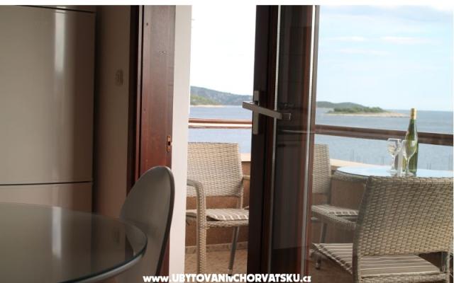 Apartmány Tomislav Brnas - ubytovanie Rogoznica Chorvátsko