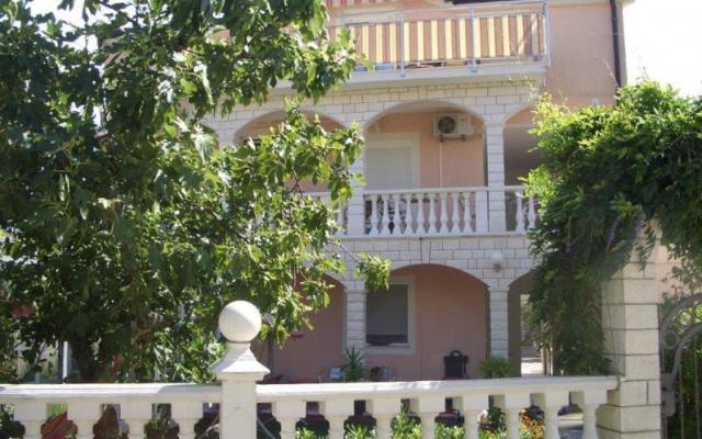 Apartmány Knezevic - ubytovanie Rogoznica Chorvátsko