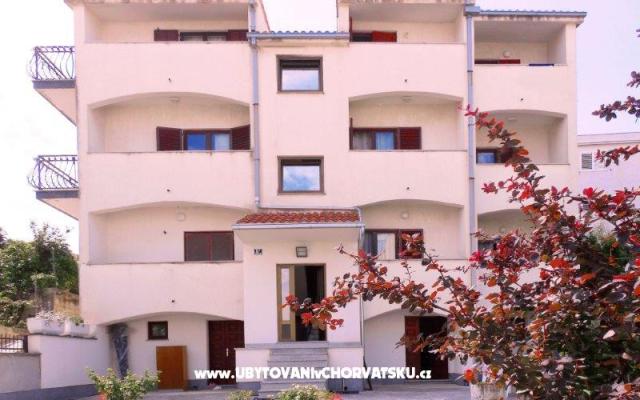 Tomo Božinović- Apartmány - ubytovanie Split Chorvátsko