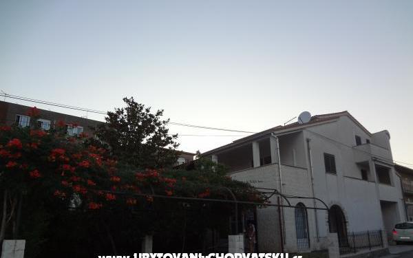 Apartmány Bepa - ubytovanie Trogir Chorvátsko