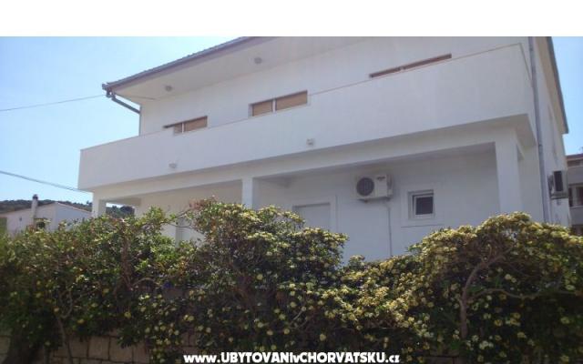Apartmány Lovre - ubytovanie Trogir Chorvátsko