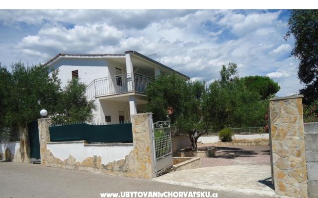 Apartmán Tina - ubytovanie Trogir Chorvátsko