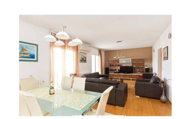 Apartmány Tonka - ubytovanie Trogir Chorvátsko
