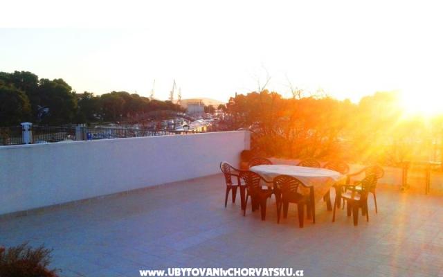 Apartmány Tragurium - ubytovanie Trogir Chorvátsko