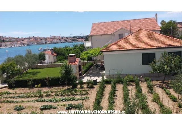 Dom Petar &amp; Apartmán for 2 perso - ubytovanie Trogir Chorvátsko