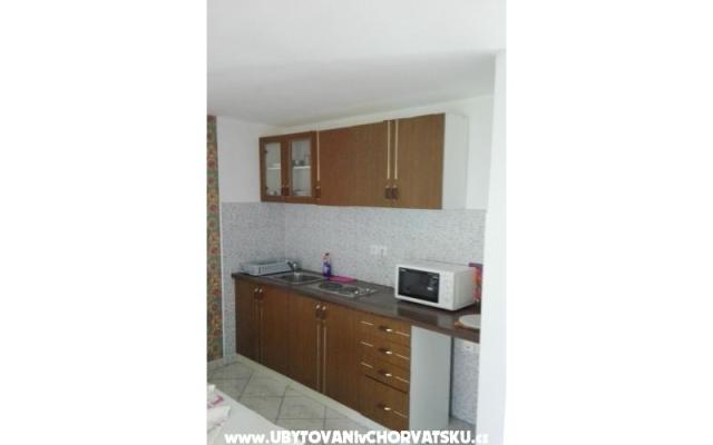 Apartmány Anamaria - ubytovanie ostrov Vir Chorvátsko