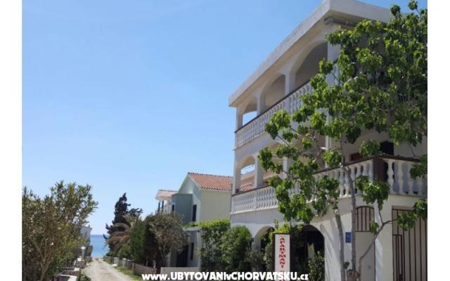 Apartmány Studio - ubytovanie ostrov Vir Chorvátsko