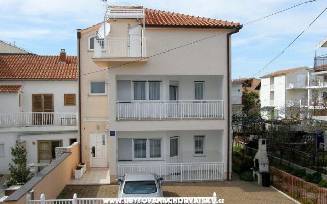 Apartmány Dugonjić - ubytovanie Vodice Chorvátsko