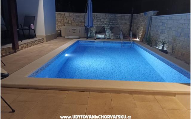 VILLA MARIA - ubytovanie Vodice Chorvátsko