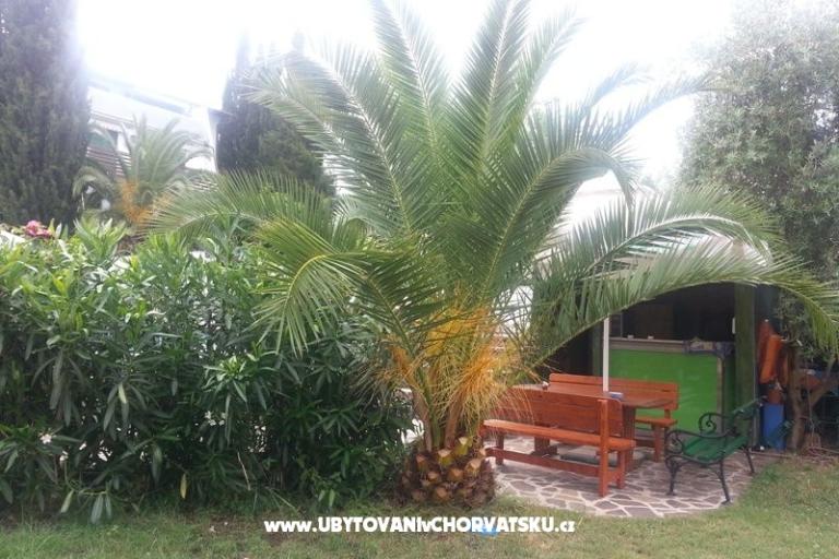 Vila Smirna 4*  s bazénom  – foto 14
